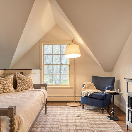 Cortland By Avantstay Charming Heritage Estate W Private Lake Pool Saugerties Kültér fotó